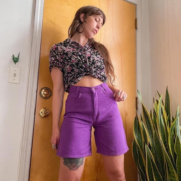 Vintage Deadstock Orange Tab High Rise Levi Shorts - Picture 4 of 4